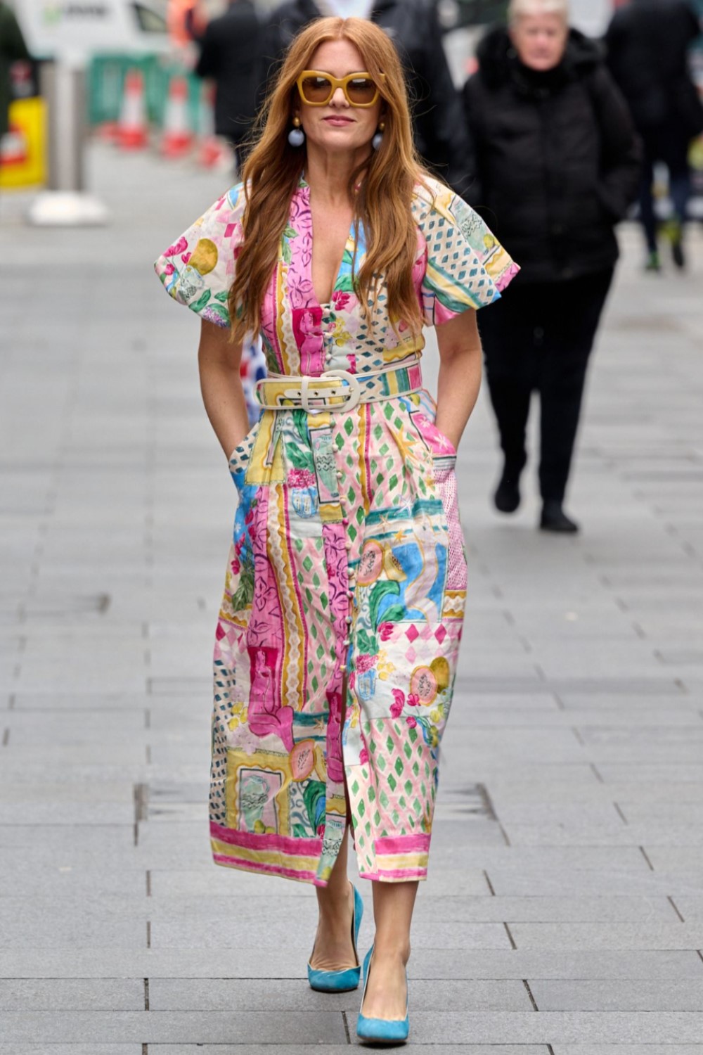 https://stylease-live.satuvisidigital.com/uploads/brands/gallery/2024-04-02/sCAo0auG4H7re9xRgkl45DIq3SRXaKNeLAtzVm0s.jpg