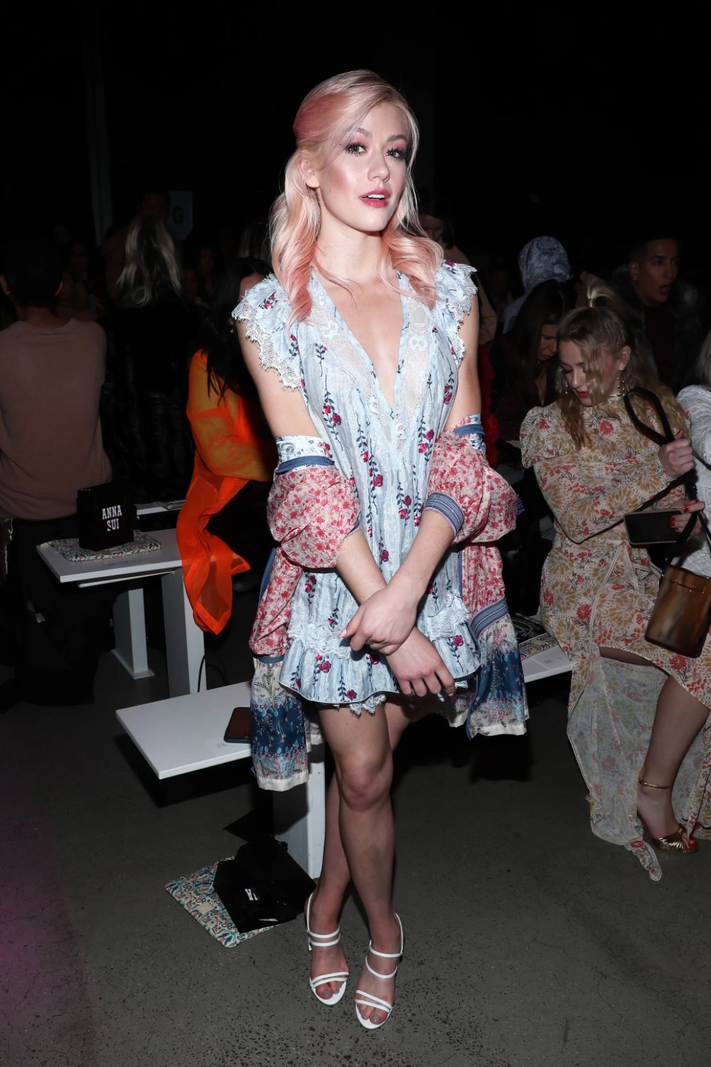 https://stylease-live.satuvisidigital.com/uploads/brands/gallery/2024-04-04/kuncVu1Q9cv3QV7ZUKrUtjyPf55BnhJqq95ChV5O.jpg