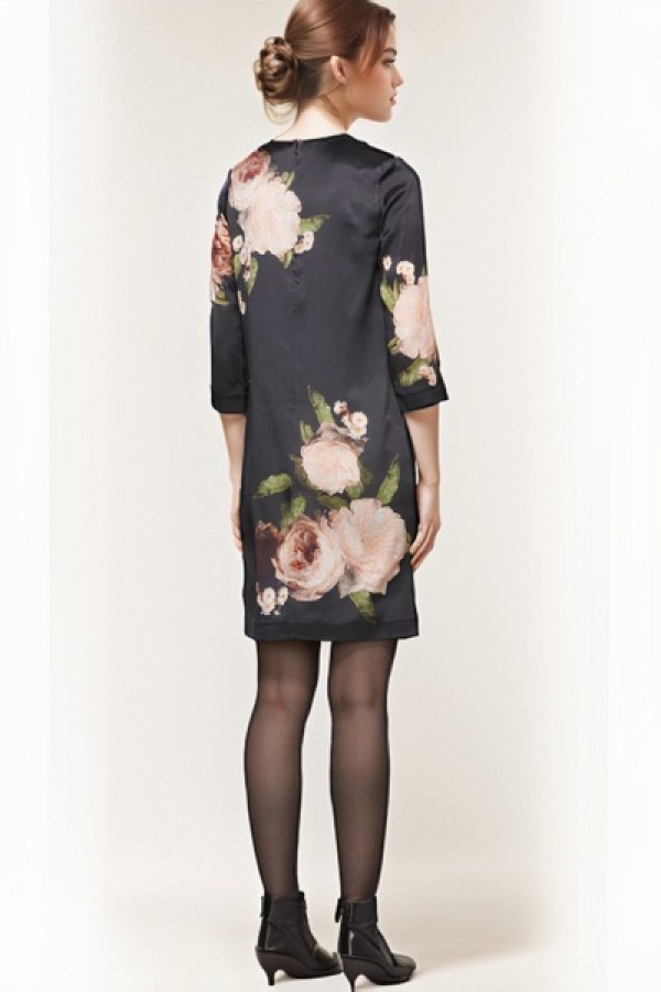https://stylease-live.satuvisidigital.com/uploads/products/08j2Vd825NY2iFYQ3TYbJETmxC4vxb9tyR40OIO8.jpg