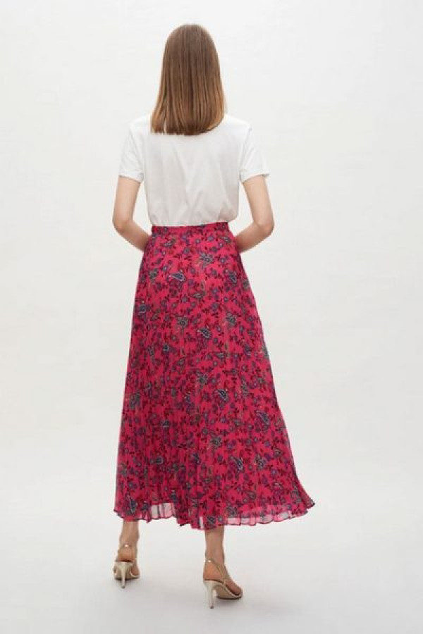 https://stylease-live.satuvisidigital.com/uploads/products/0Xd51wX1p5KY0SZsh5X4HH0rEQgdnb4h5BWbus8D.jpg