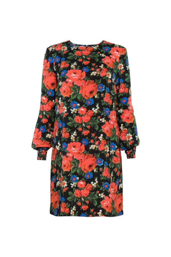 https://stylease-live.satuvisidigital.com/uploads/products/1PBwGaS0XYYJfj34xXfLf6vf7EbaCxqxXaZ1hemG.jpg