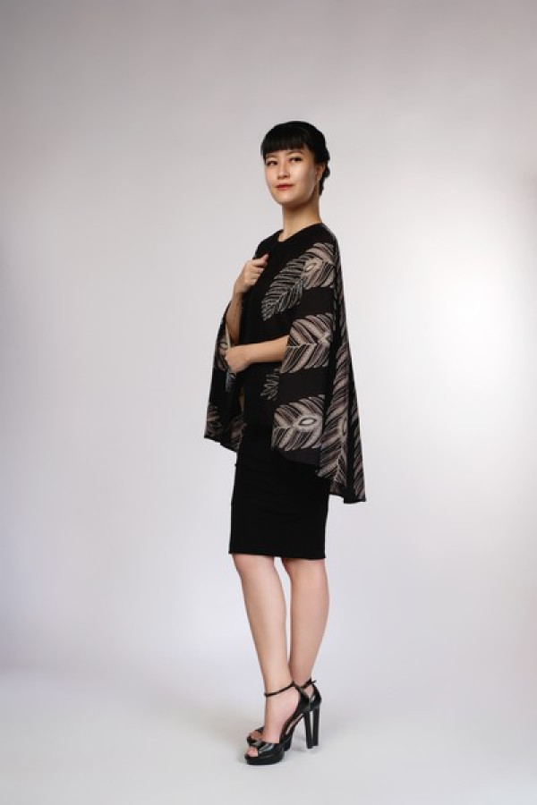 https://stylease-live.satuvisidigital.com/uploads/products/2iutR4LO6IgMn1QbYdxrMKUaPPNPyW5tuR5b0BoP.jpg