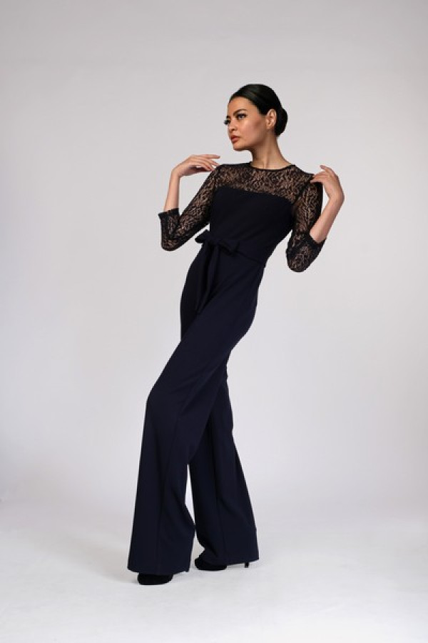 https://stylease-live.satuvisidigital.com/uploads/products/3JtWpqhKJ3rTu1sDxp90LVgJ3HfOwqdOe3MA1bE0.jpg