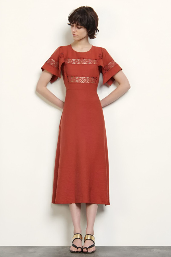 https://stylease-live.satuvisidigital.com/uploads/products/45WBu49S1KsnzrGuMIoOMzzkKR85pvtIrULe5Y5w.jpg
