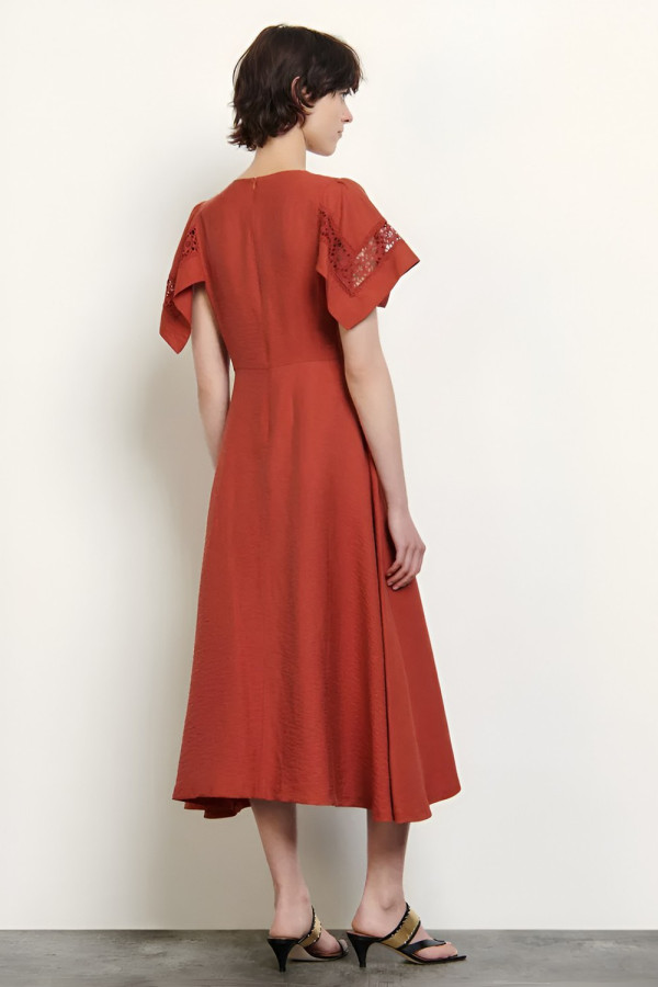 https://stylease-live.satuvisidigital.com/uploads/products/4HLCcCRwhFegXiio8UsLYEjk9T0vordOfieeCuEs.jpg