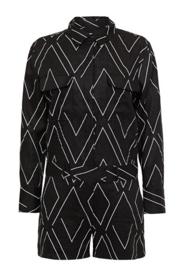 https://stylease-live.satuvisidigital.com/uploads/products/5p5iEIcGrSAjez6QNHGFdMAzMbUNmrLyvvnlaWsL.jpg