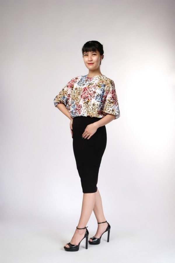 https://stylease-live.satuvisidigital.com/uploads/products/6UyckXez7kAEHT20DW5EgTfyAOOptIrmTek31kXU.jpg
