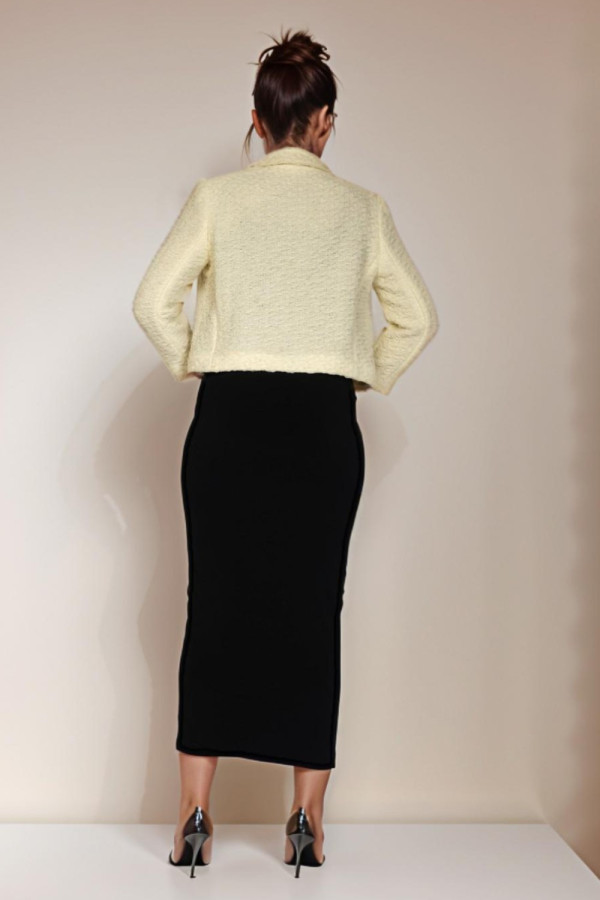 https://stylease-live.satuvisidigital.com/uploads/products/7KXCzfYKfT5KqOfhKX2CftaxjpJehGaf03suDdLH.jpg