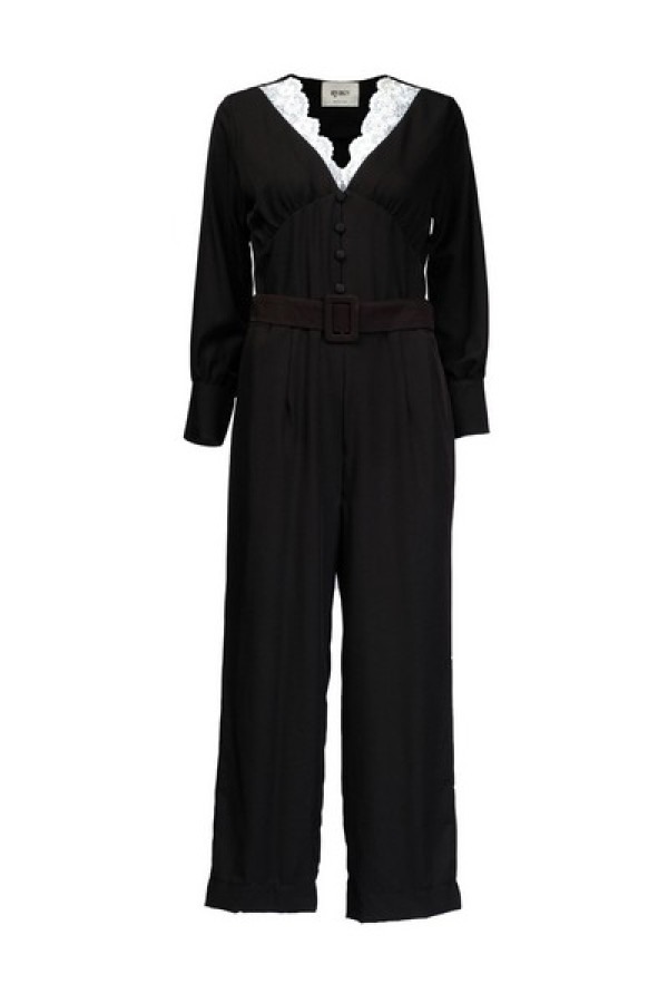 https://stylease-live.satuvisidigital.com/uploads/products/7MJhnVMo2z9I3VNQbD4EjO0EyvY6buA0WO7dfirh.jpg