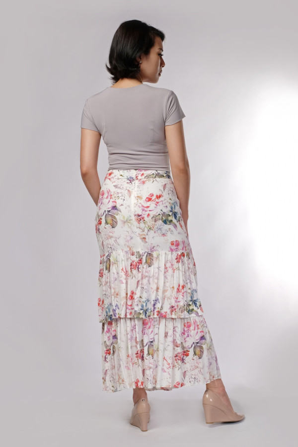 https://stylease-live.satuvisidigital.com/uploads/products/80oDEok0ATAoianDsUYTnUYzQLzFFG7VsmOWagw0.jpg