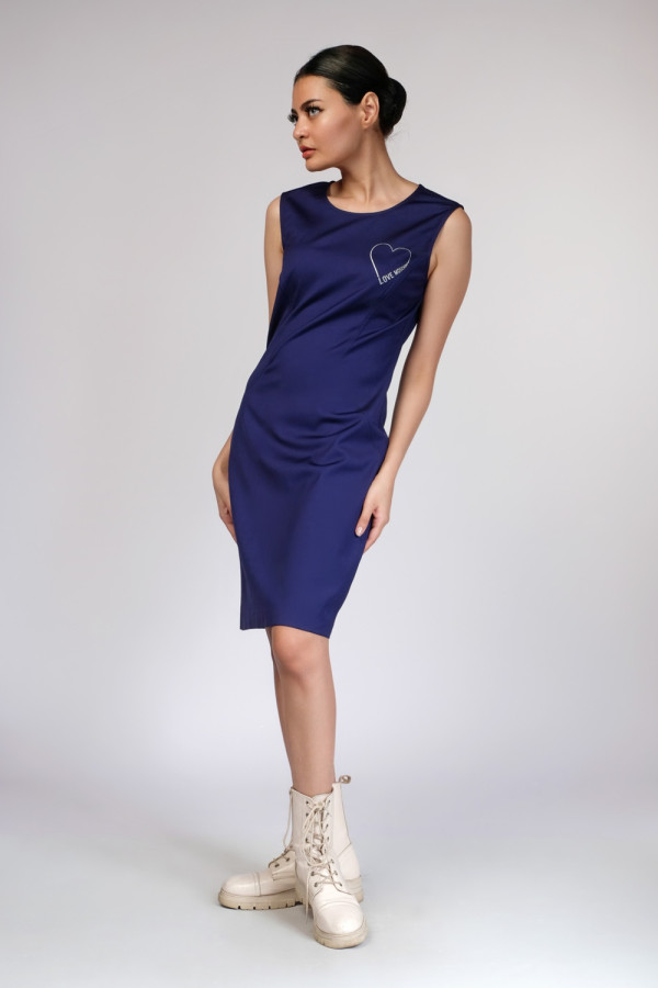 https://stylease-live.satuvisidigital.com/uploads/products/9hKE9phDeelYHGBVvDsWeL9HR0ZCDTOdU6f5V9eF.jpg