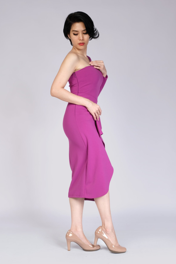 https://stylease-live.satuvisidigital.com/uploads/products/ANjFfsyQkIXaND8njr7ofFmtmFSkqfYLqnnAQI7j.jpg