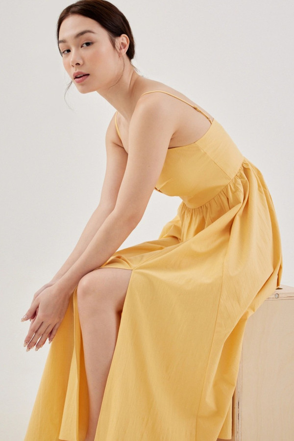 https://stylease-live.satuvisidigital.com/uploads/products/AOB2mraikp22K6KQ8MT5vqsNzL4FMGNoJWtmjjqt.jpg