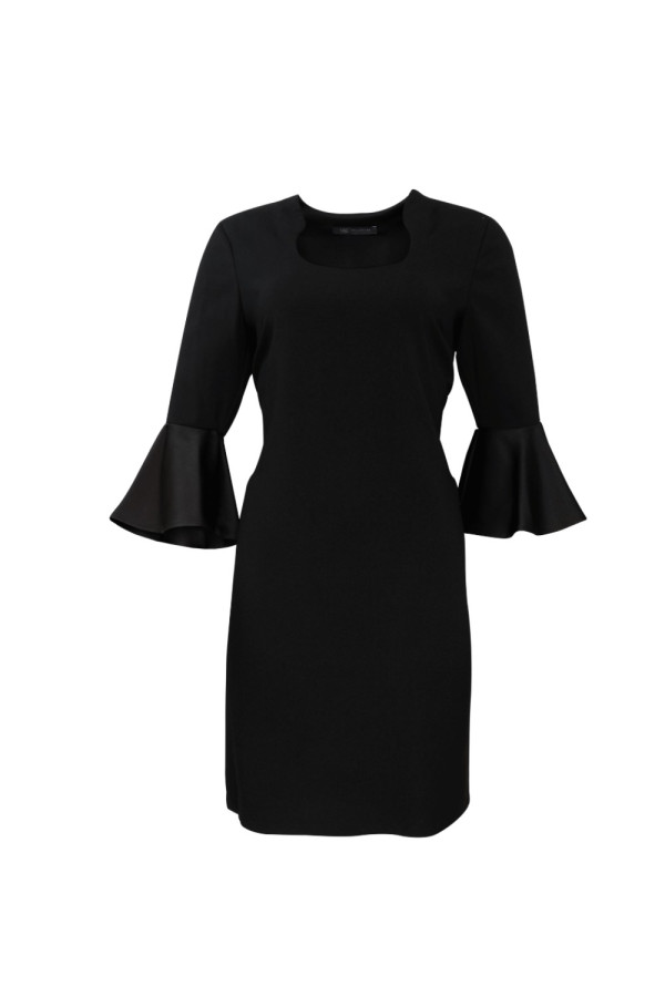 https://stylease-live.satuvisidigital.com/uploads/products/BXh001aqgXEacIzSKaZ4A4pxiSneYsSBVIJBftTC.jpg