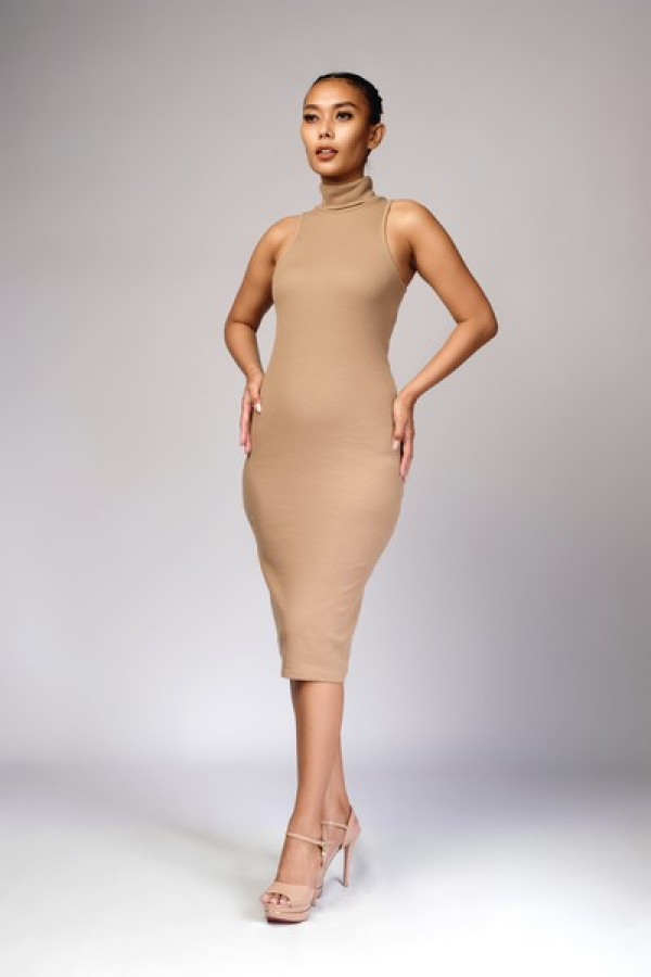 https://stylease-live.satuvisidigital.com/uploads/products/C9zxim8WldvG5bdddJMd8EvdXRxDAMcashfpY7BO.jpg