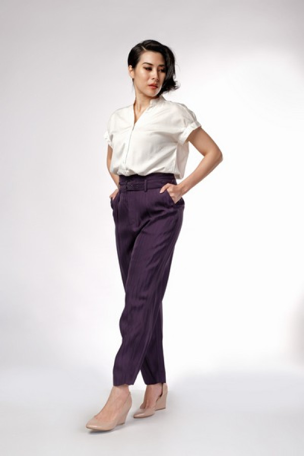 https://stylease-live.satuvisidigital.com/uploads/products/CPlPVpIWl6TIx1QOqboS1pvj4KamFWTLWvHegM1q.jpg