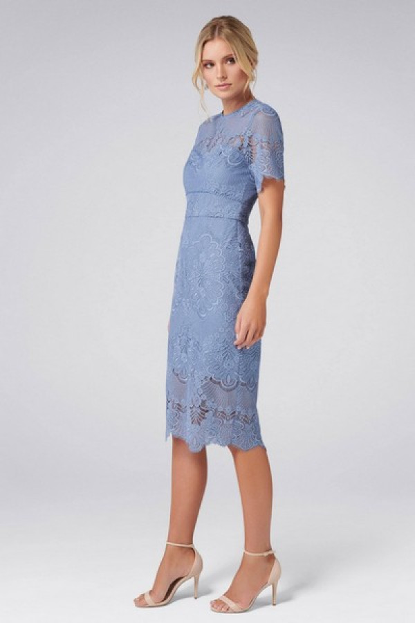 https://stylease-live.satuvisidigital.com/uploads/products/Cg3LahqT3S24IxQHbJO7anv5Z46z0fbvlHX6PkVe.jpg