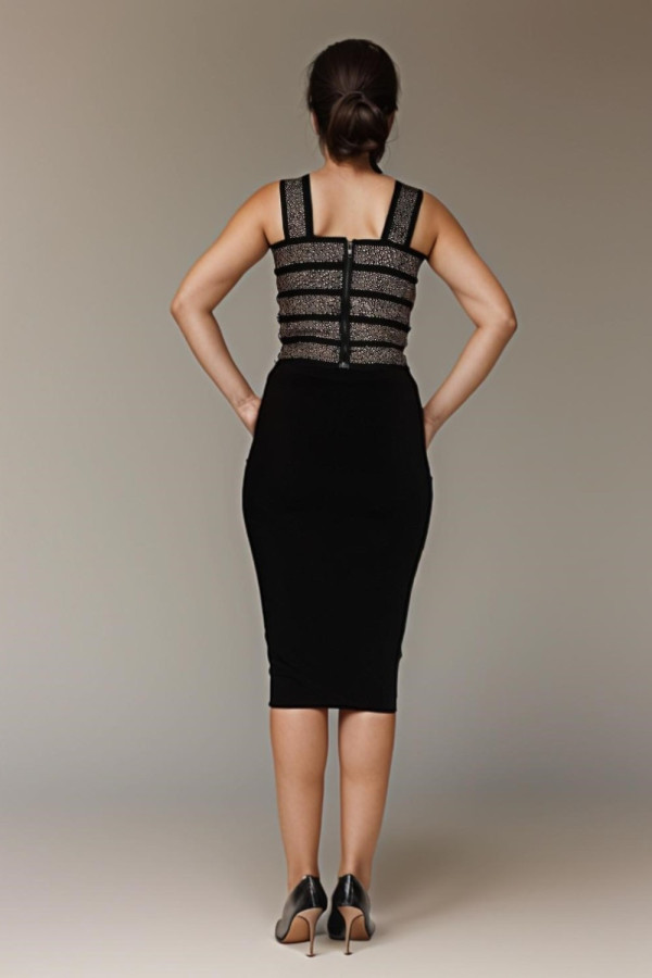 https://stylease-live.satuvisidigital.com/uploads/products/ClyjqhgEBMaK8b4l1PktjbkLCTtV7sHeVix8x8so.jpg