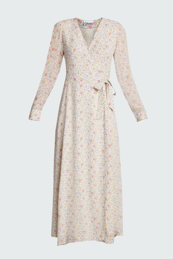 https://stylease-live.satuvisidigital.com/uploads/products/DTKwTdSO4qhXSDqgIvgaahSF6x3iAB2cmy3xvNF1.jpg