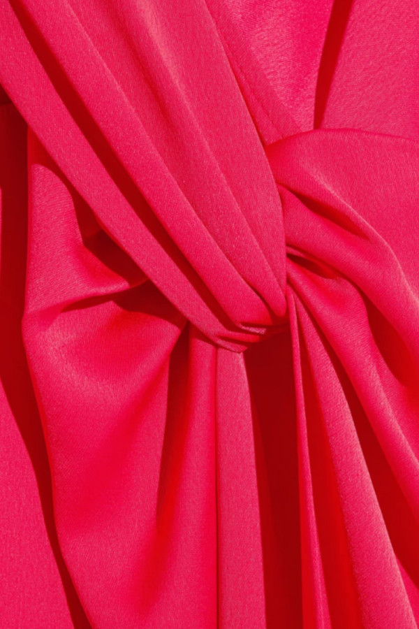 https://stylease-live.satuvisidigital.com/uploads/products/DpBJIcqNMzpl2X4LlqiLdCYLthvi6z4v0H97dcAG.jpg
