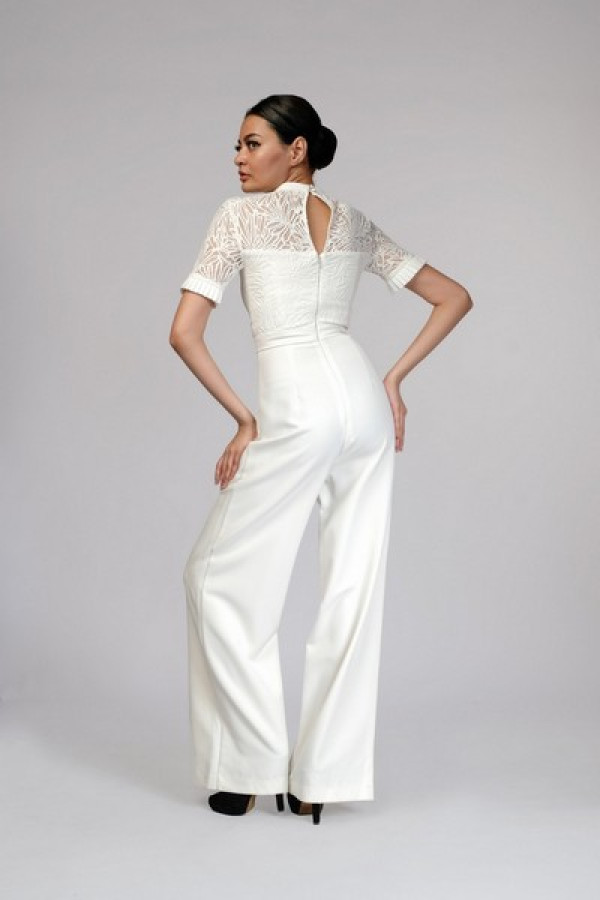 https://stylease-live.satuvisidigital.com/uploads/products/EnHRz2Kr1zpx3b1F4GFtmqnPk9KpgqyA3QTqxfmK.jpg