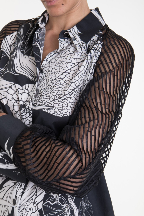 https://stylease-live.satuvisidigital.com/uploads/products/F1oTg9zUtyG2NXjVwHVNjJkJhACKeYTh5iIfW3lL.jpg