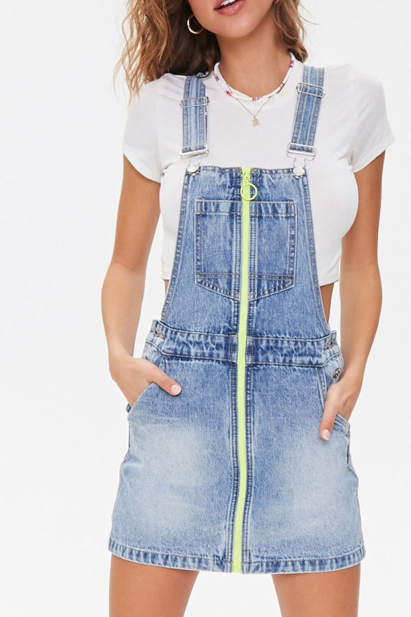 https://stylease-live.satuvisidigital.com/uploads/products/F4OEVGtSNDTl7zSYrFa8qUt5LLZ5zYW01h0aFyoD.jpg