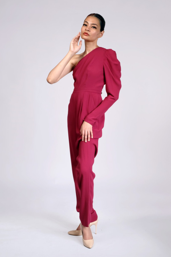 https://stylease-live.satuvisidigital.com/uploads/products/FZmhte8MuvzUixRNT2AOhFHLrL0Qzi5vQBBKHmh4.jpg