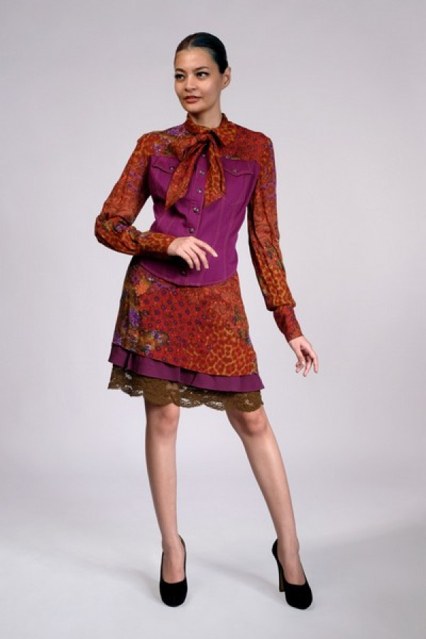 https://stylease-live.satuvisidigital.com/uploads/products/FjHjgUE1m9AgUgjbaD0dCizCjeu08p4G5bH83mkO.jpg
