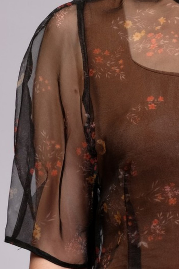 https://stylease-live.satuvisidigital.com/uploads/products/GBaKCeapPxSMO2IVeVetPFRpeks5JfkQgiDWUjdY.jpg