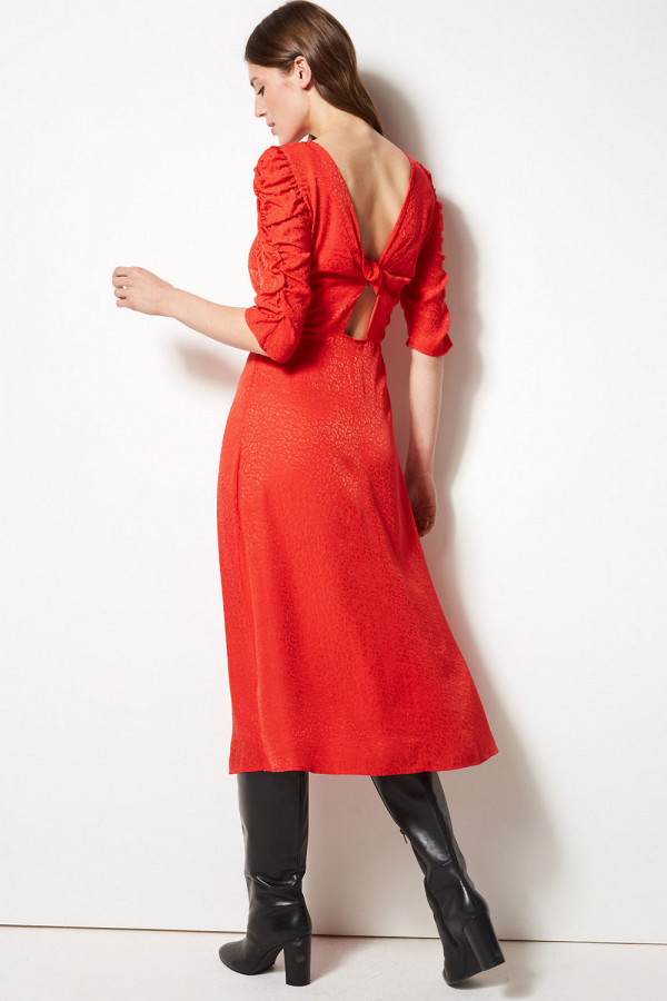 https://stylease-live.satuvisidigital.com/uploads/products/GfR59XnG6gykxbzrG95yOvlSOCE8f6LorFwFvcse.jpg