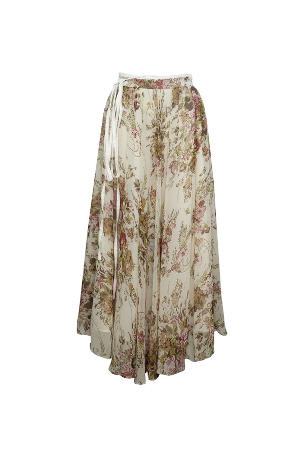 https://stylease-live.satuvisidigital.com/uploads/products/GmH9Ynv0gWXkNY4wsKDD9MUPC6EYGSvoUjaRbLF3.jpg