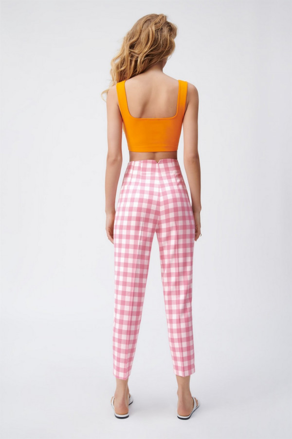 https://stylease-live.satuvisidigital.com/uploads/products/H7ZCFr2vl647e3p1DbnkPiCLm8Q1Fg53YhL2qNSn.jpg
