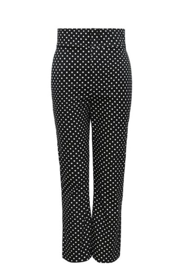 https://stylease-live.satuvisidigital.com/uploads/products/HWWkAEKr1A0yveRKbObOBzJoZQgflDwVwDeQ7nsj.jpg