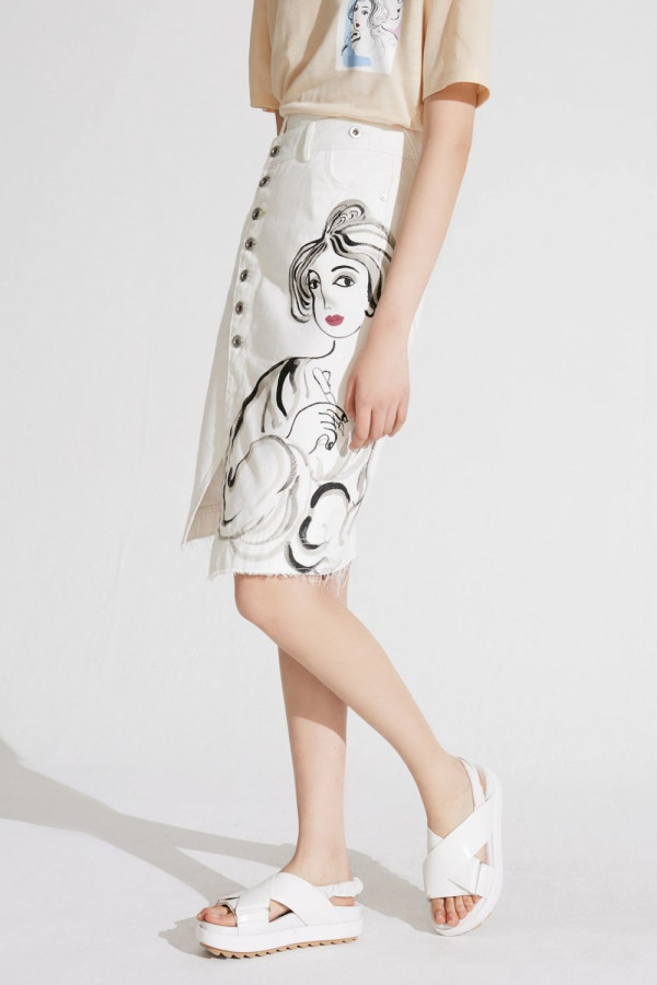 https://stylease-live.satuvisidigital.com/uploads/products/IlM8GRUepMjMwiE3lOIofe4qzUfF85ar0wg413PR.jpg