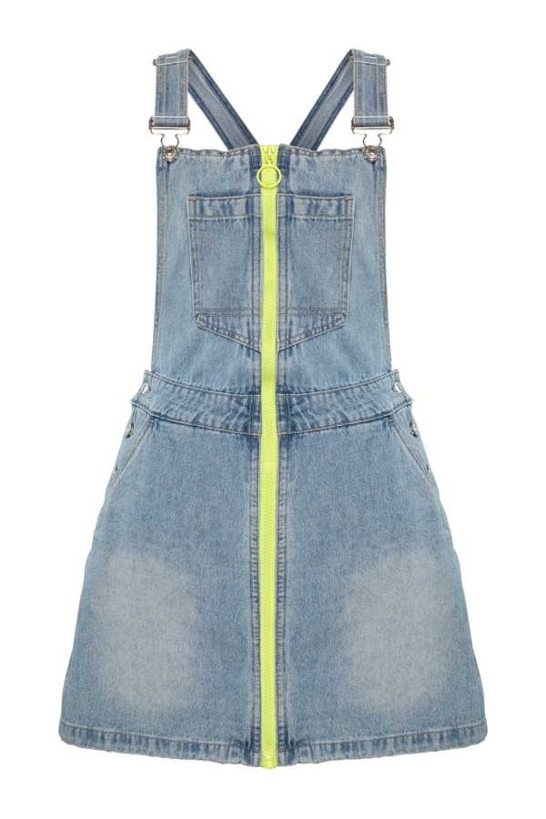 https://stylease-live.satuvisidigital.com/uploads/products/IzeNaAU2yt3Cwm9JBTtDwLN304ALlec7T61hc4uG.jpg