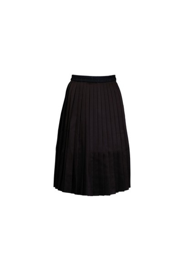 https://stylease-live.satuvisidigital.com/uploads/products/JEDMjvLguItLE9CkE6Q5DFRDacPW4wOcOExc1nlw.jpg