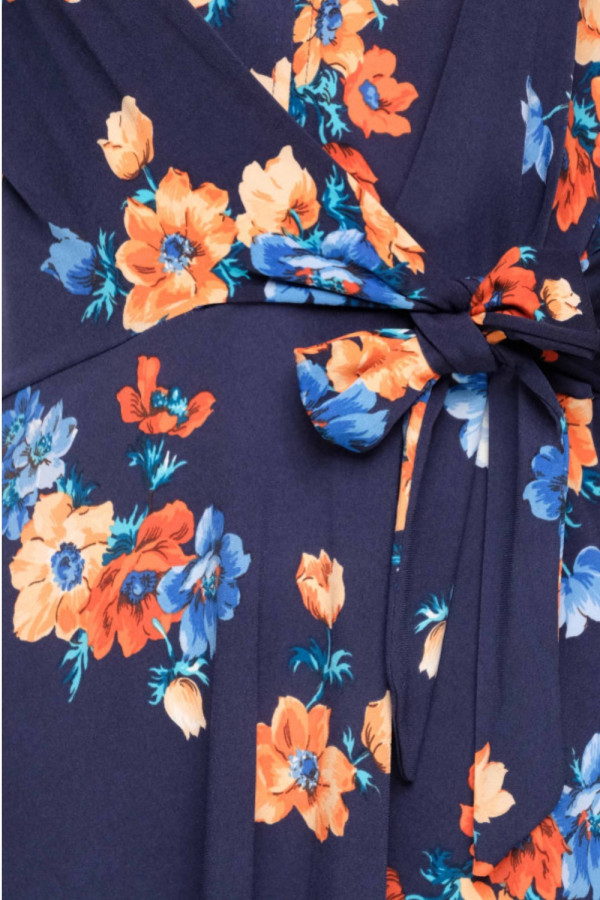 https://stylease-live.satuvisidigital.com/uploads/products/JIuM0WlTwulqr5TSYn2Srt0RleGQIdrTkrQwA4z0.jpg