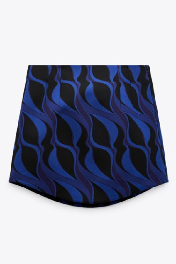 https://stylease-live.satuvisidigital.com/uploads/products/KEEtihUGh6xWBQ8ODXopX7iF3FtWmLcj1yAmdnbl.jpg