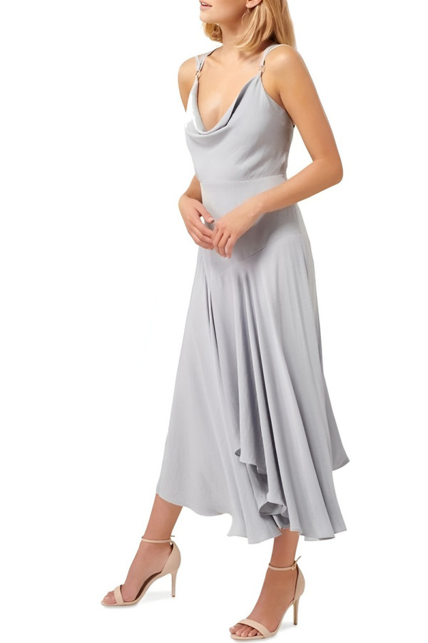 https://stylease-live.satuvisidigital.com/uploads/products/KFFu3wd4msDGL5tG3ao8iL39Wd2Aea6Xk4s0Iw4A.jpg