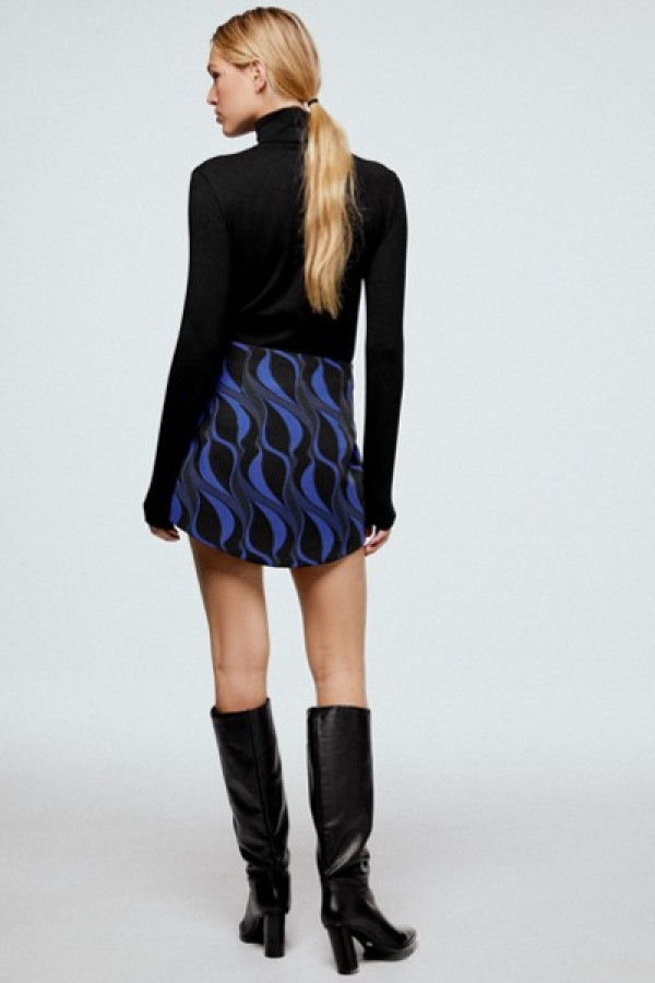 https://stylease-live.satuvisidigital.com/uploads/products/KpYUh6hkuO7xq4JGdAZN3vQ7j85C2d59TKvOBsda.jpg