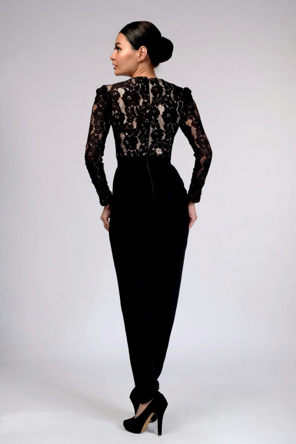 https://stylease-live.satuvisidigital.com/uploads/products/MJbiXYErZxqw8jK3SlVNrC02Z6q8KwR7V8eVbLrP.jpg