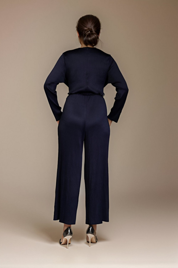 https://stylease-live.satuvisidigital.com/uploads/products/Mi168drVH4fHEJ3lBoRmbvPYnyzgiV4FjqY7j3hC.jpg