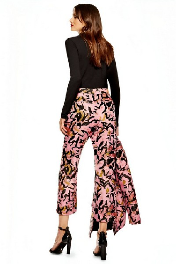 https://stylease-live.satuvisidigital.com/uploads/products/Mu4Q2fdH1pyNlWwiwjmfZeTPELQhHBsxZxHBZOuI.jpg