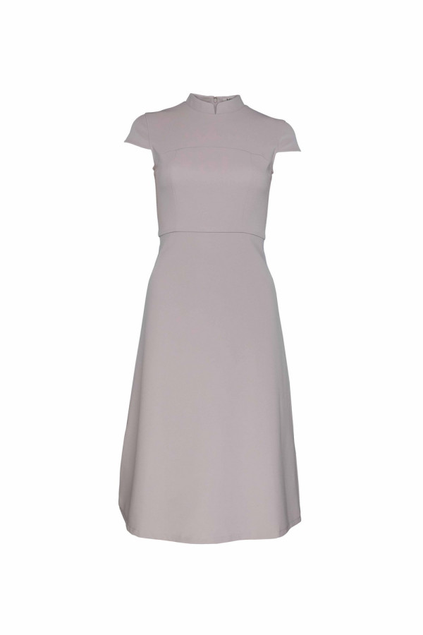 https://stylease-live.satuvisidigital.com/uploads/products/NZF3K59oPsIUiZ7srbGuax2Mnr5eYW86IN4HtYe8.jpg