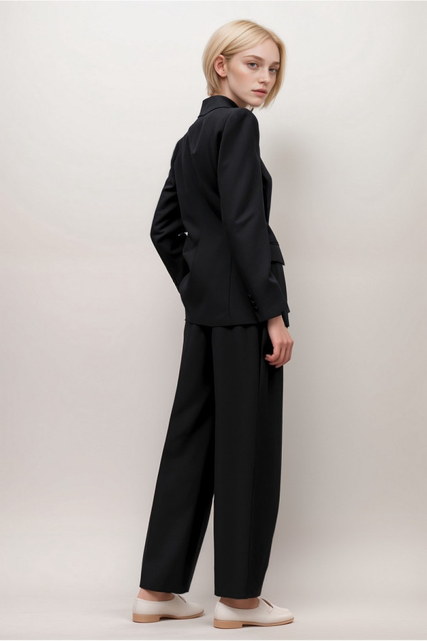 https://stylease-live.satuvisidigital.com/uploads/products/NrecAcrTPUWF24K679uv9jNQGu0vvVM2KEaayEW3.jpg