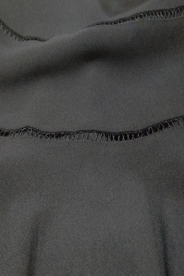 https://stylease-live.satuvisidigital.com/uploads/products/OawWukUDbC3ijfvByeaZtMNf7RJ06IDDcSnQBVSa.jpg