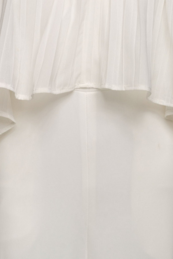 https://stylease-live.satuvisidigital.com/uploads/products/OzEGgOS8HzSJcYnVWnSBBfV5vdgFxrkDntOufDXi.jpg