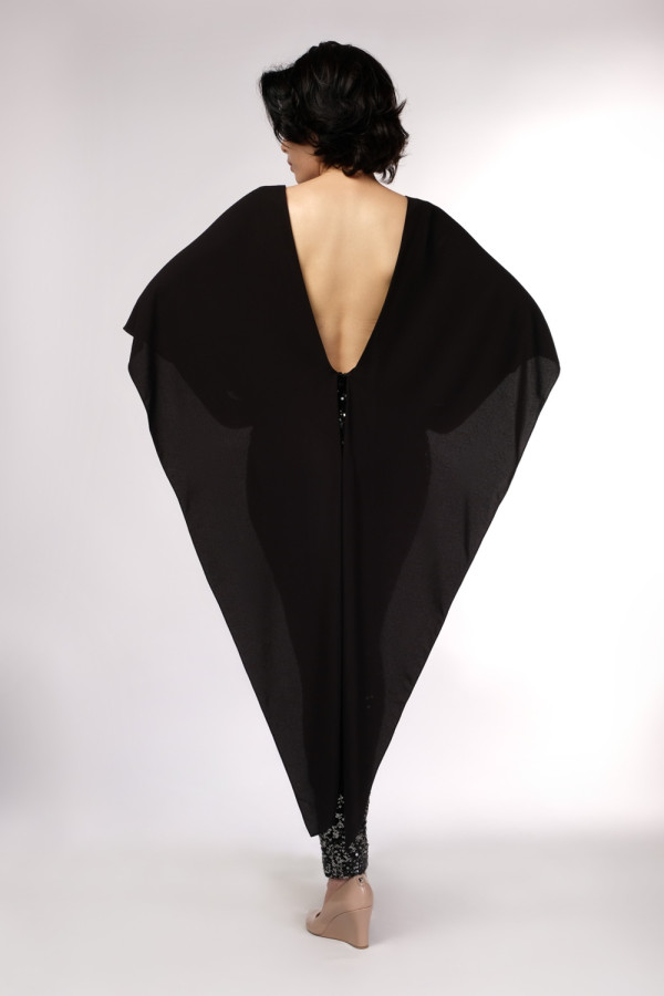 https://stylease-live.satuvisidigital.com/uploads/products/PbDwMJC3aWYy9sLfpYFUiR6XlrNeG2VP2qCMeoWm.jpg