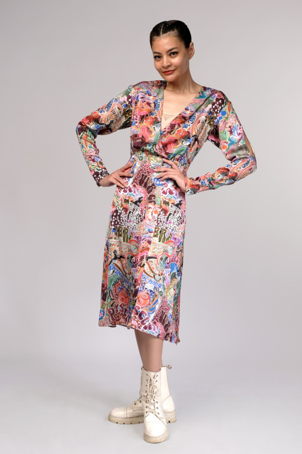 https://stylease-live.satuvisidigital.com/uploads/products/PlqXvQ5T9BUApA06LrVInRYuMvhF0YpJxz2p1K5x.jpg